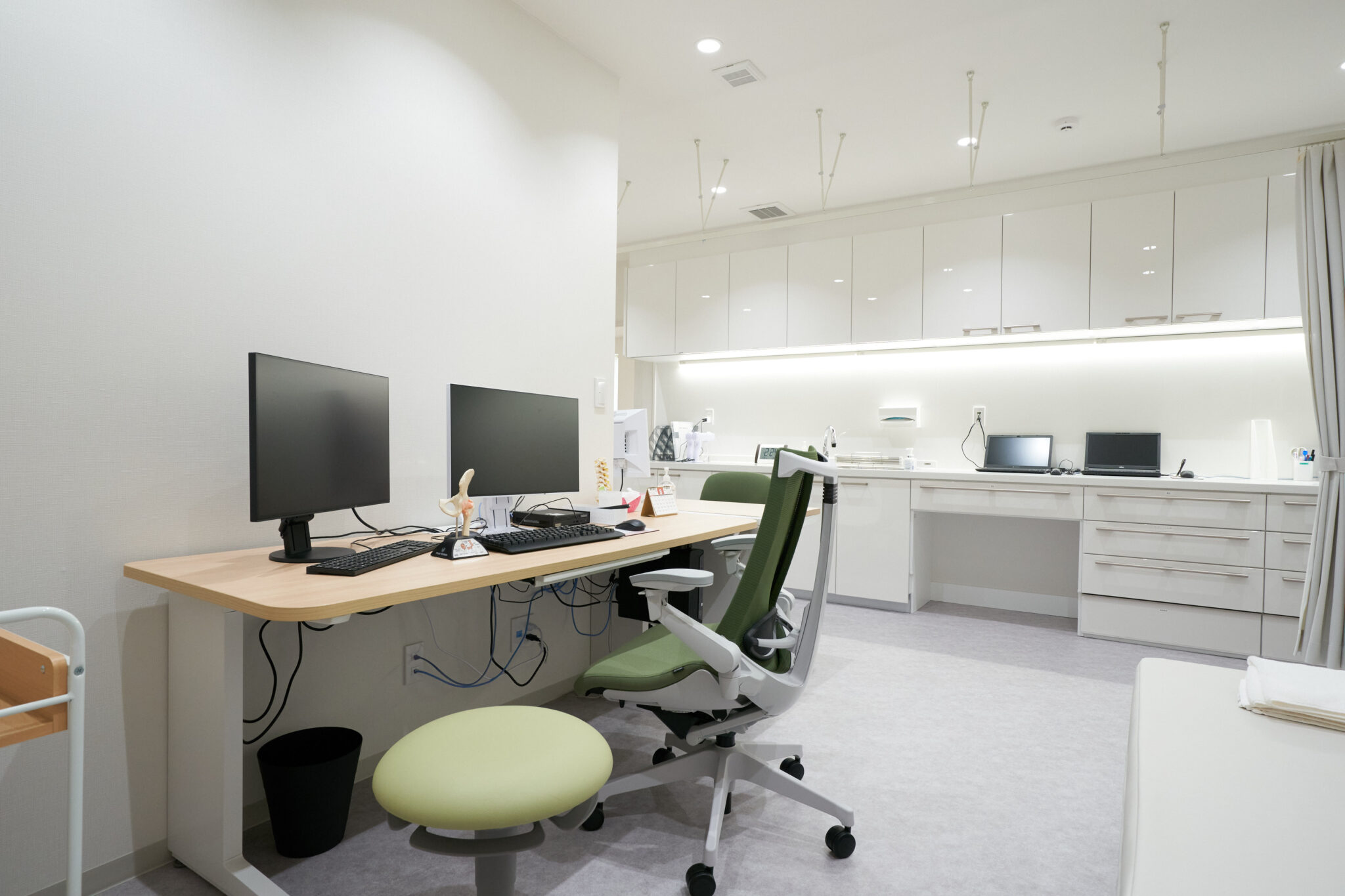 よつや整形外科リハビリクリニック